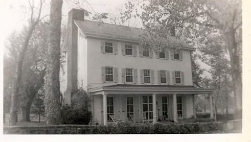 1956 picture of Penrose-Strawbridge House in black and white